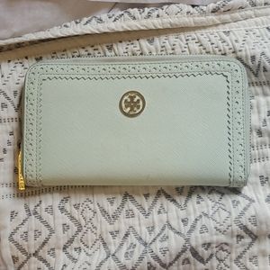 tory burch mint green wallet 100% authentic